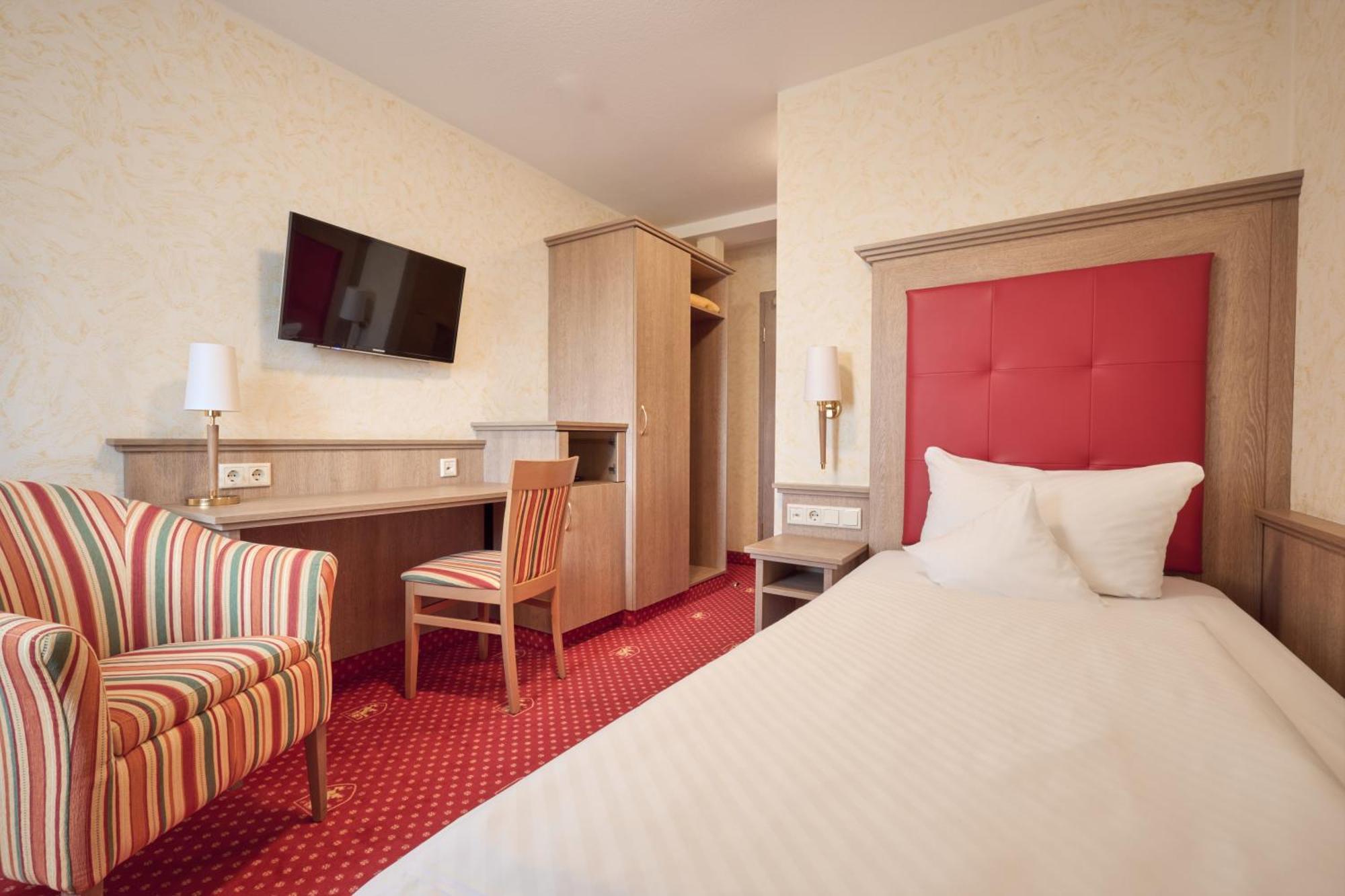 Hotel Wittelsbacher Hoeh Βίρτσμπουργκ Εξωτερικό φωτογραφία